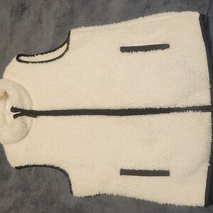 Time and Tru brand fleece vest. Size Medium NWOT